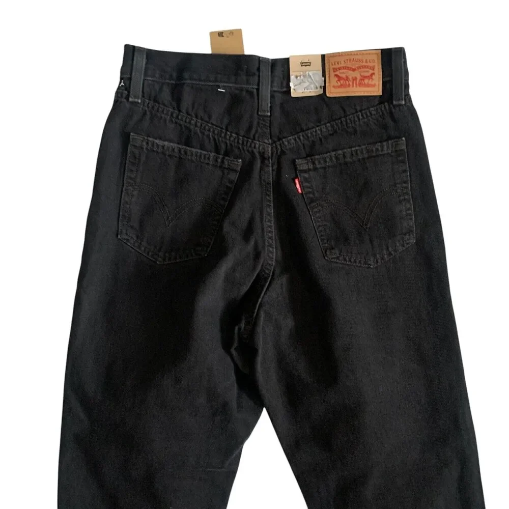 Levi's Women's Size 28x27 High Waisted Mom Denim Jeans Brand New